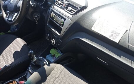 KIA Rio III рестайлинг, 2013 год, 550 000 рублей, 7 фотография