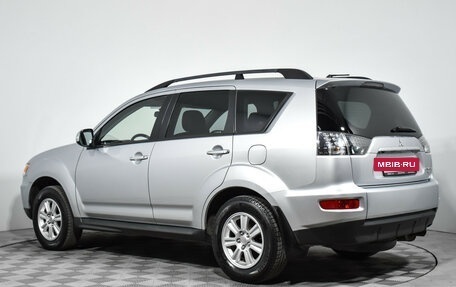 Mitsubishi Outlander III рестайлинг 3, 2011 год, 1 359 000 рублей, 7 фотография