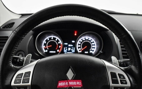 Mitsubishi Outlander III рестайлинг 3, 2011 год, 1 359 000 рублей, 17 фотография