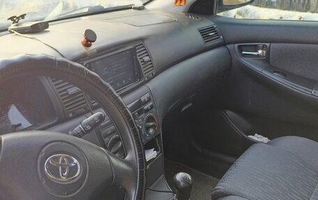 Toyota Corolla, 2004 год, 410 000 рублей, 2 фотография