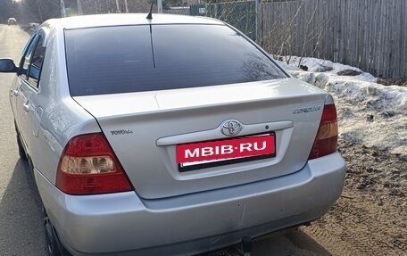 Toyota Corolla, 2004 год, 410 000 рублей, 3 фотография