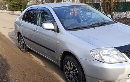 Toyota Corolla, 2004 год, 410 000 рублей, 5 фотография
