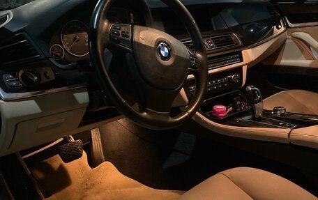 BMW 5 серия, 2010 год, 1 790 000 рублей, 4 фотография