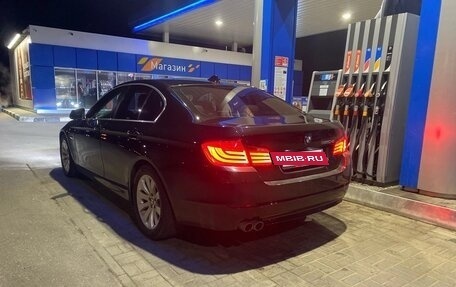 BMW 5 серия, 2010 год, 1 790 000 рублей, 2 фотография