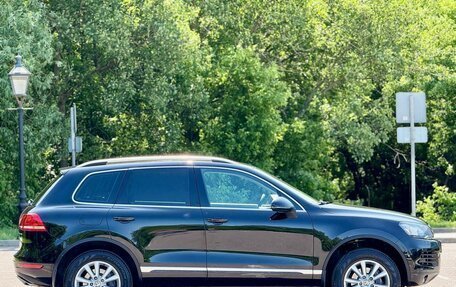 Volkswagen Touareg III, 2013 год, 1 950 000 рублей, 2 фотография