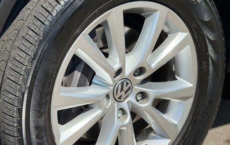 Volkswagen Touareg III, 2013 год, 1 950 000 рублей, 4 фотография