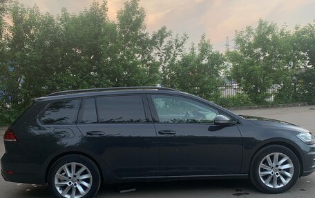 Volkswagen Golf VII, 2019 год, 1 825 000 рублей, 3 фотография
