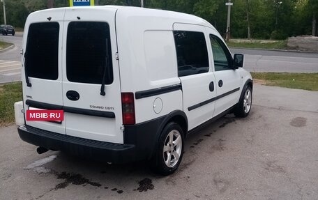 Opel Combo C, 2006 год, 500 000 рублей, 14 фотография