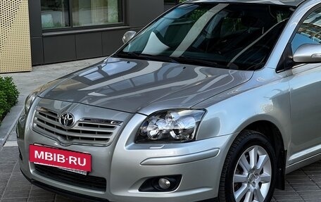 Toyota Avensis III рестайлинг, 2007 год, 890 000 рублей, 11 фотография