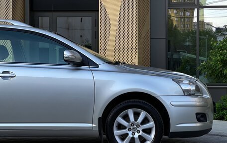 Toyota Avensis III рестайлинг, 2007 год, 890 000 рублей, 18 фотография