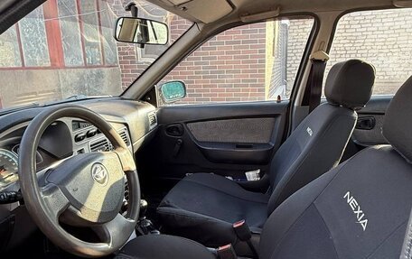 Daewoo Nexia I рестайлинг, 2009 год, 220 000 рублей, 4 фотография
