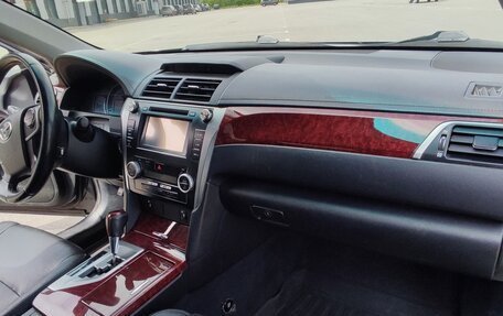 Toyota Camry, 2012 год, 1 350 000 рублей, 7 фотография