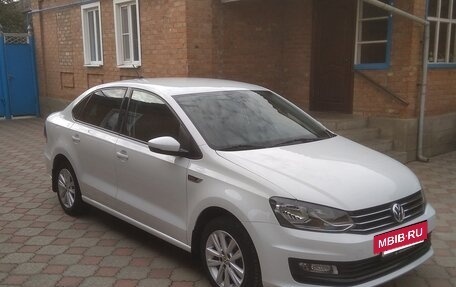 Volkswagen Polo VI (EU Market), 2019 год, 1 500 000 рублей, 2 фотография