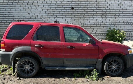 Ford Escape II, 2005 год, 470 000 рублей, 2 фотография