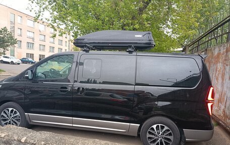 Hyundai Grand Starex Grand Starex I рестайлинг 2, 2018 год, 4 050 000 рублей, 6 фотография