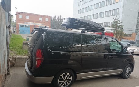 Hyundai Grand Starex Grand Starex I рестайлинг 2, 2018 год, 4 050 000 рублей, 5 фотография