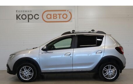 Renault Sandero II рестайлинг, 2022 год, 1 130 000 рублей, 2 фотография