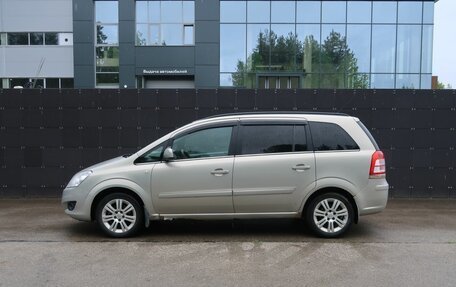 Opel Zafira C рестайлинг, 2011 год, 745 000 рублей, 10 фотография