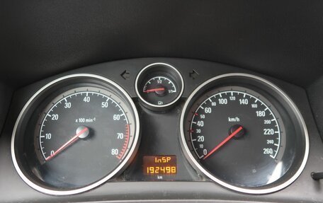Opel Zafira C рестайлинг, 2011 год, 745 000 рублей, 13 фотография