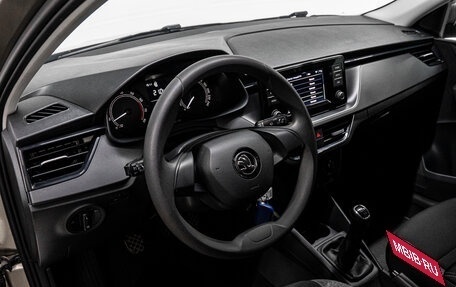 Skoda Rapid II, 2021 год, 1 370 000 рублей, 9 фотография