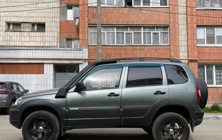 Chevrolet Niva I рестайлинг, 2014 год, 595 000 рублей, 3 фотография