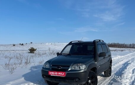 Chevrolet Niva I рестайлинг, 2014 год, 595 000 рублей, 5 фотография