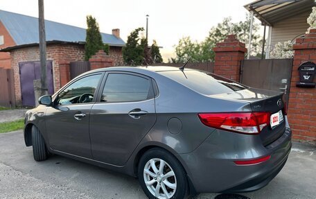 KIA Rio III рестайлинг, 2016 год, 1 000 000 рублей, 9 фотография