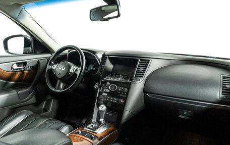 Infiniti QX70, 2016 год, 2 599 898 рублей, 9 фотография