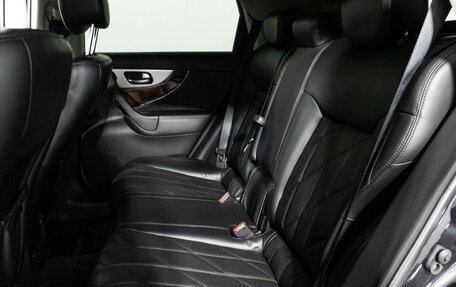 Infiniti QX70, 2016 год, 2 599 898 рублей, 10 фотография
