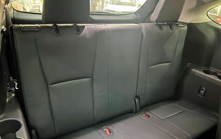 Toyota Highlander, 2024 год, 6 050 000 рублей, 13 фотография