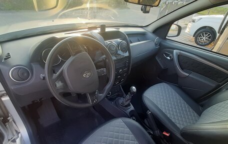 Renault Duster I рестайлинг, 2017 год, 1 300 000 рублей, 8 фотография