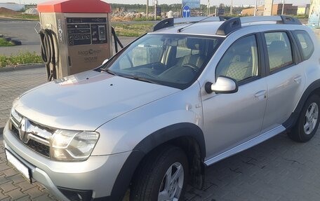 Renault Duster I рестайлинг, 2017 год, 1 300 000 рублей, 3 фотография