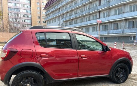 Renault Sandero II рестайлинг, 2017 год, 900 000 рублей, 5 фотография