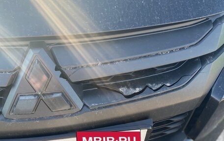 Mitsubishi L200 IV рестайлинг, 2019 год, 1 600 000 рублей, 10 фотография