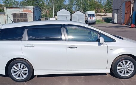 Toyota Wish II, 2011 год, 1 560 000 рублей, 10 фотография
