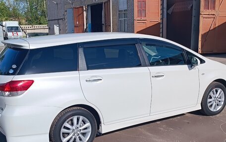 Toyota Wish II, 2011 год, 1 560 000 рублей, 13 фотография