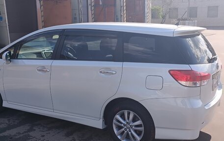 Toyota Wish II, 2011 год, 1 560 000 рублей, 22 фотография