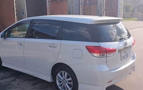 Toyota Wish II, 2011 год, 1 560 000 рублей, 21 фотография