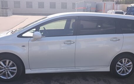 Toyota Wish II, 2011 год, 1 560 000 рублей, 25 фотография