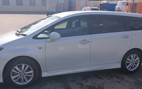 Toyota Wish II, 2011 год, 1 560 000 рублей, 26 фотография