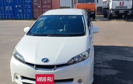 Toyota Wish II, 2011 год, 1 560 000 рублей, 31 фотография