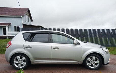 KIA cee'd I рестайлинг, 2011 год, 800 000 рублей, 5 фотография