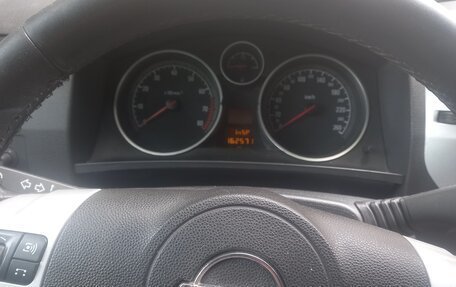 Opel Zafira B, 2011 год, 390 000 рублей, 8 фотография