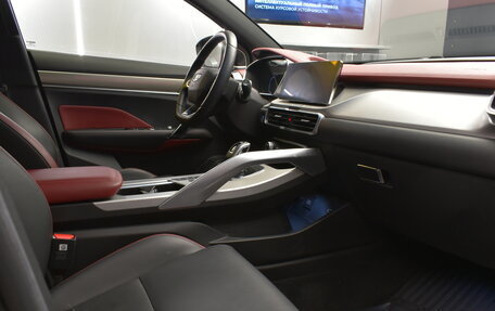 Geely Coolray I, 2022 год, 1 820 000 рублей, 9 фотография
