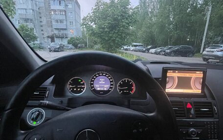 Mercedes-Benz C-Класс, 2009 год, 900 000 рублей, 14 фотография