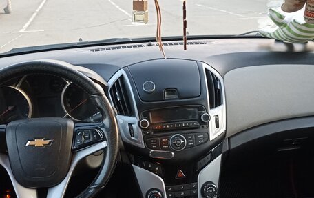 Chevrolet Cruze II, 2013 год, 690 000 рублей, 5 фотография
