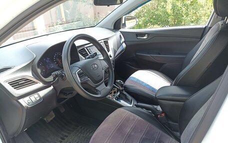 Hyundai Solaris II рестайлинг, 2020 год, 1 450 000 рублей, 9 фотография