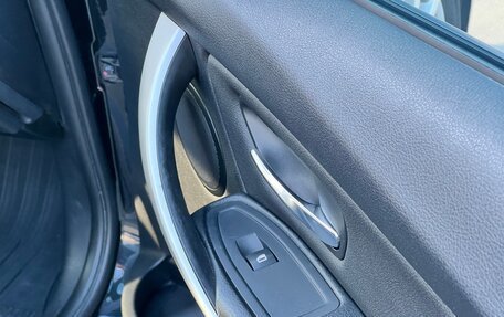 BMW 3 серия, 2013 год, 1 550 000 рублей, 11 фотография