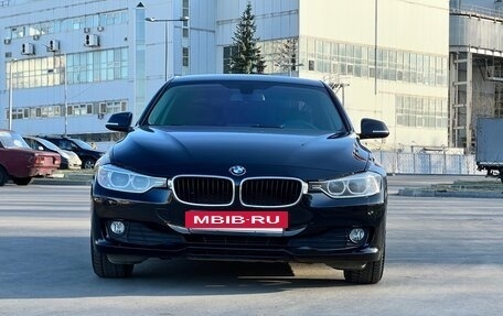 BMW 3 серия, 2013 год, 1 550 000 рублей, 3 фотография