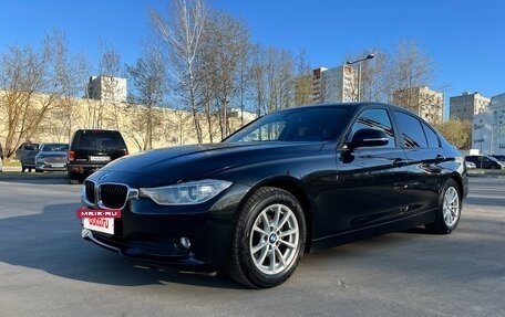 BMW 3 серия, 2013 год, 1 550 000 рублей, 13 фотография